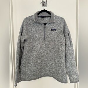 Patagonia Quarter Zip Sweater-knit Jacket
Color: Birch White
Size: S